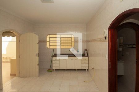 Casa para alugar com 160m², 3 quartos e 2 vagasCozinha