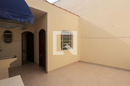 Casa para alugar com 160m², 3 quartos e 2 vagasQuintal