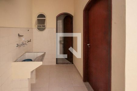 Casa para alugar com 160m², 3 quartos e 2 vagasQuintal