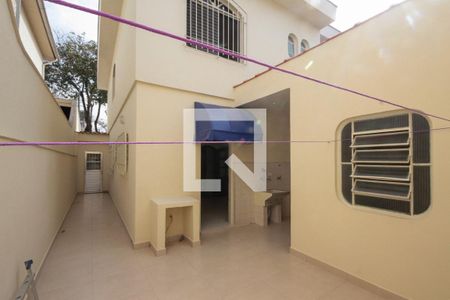 Casa para alugar com 160m², 3 quartos e 2 vagasQuintal