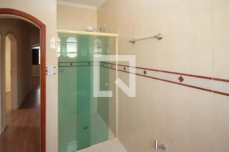 Casa para alugar com 160m², 3 quartos e 2 vagasBanheiro Social