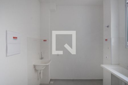 Apartamento para alugar com 40m², 2 quartos e 1 vagaÁrea de Serviço
