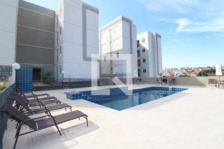 Apartamento para alugar com 40m², 2 quartos e 1 vagaÁrea comum - Piscina