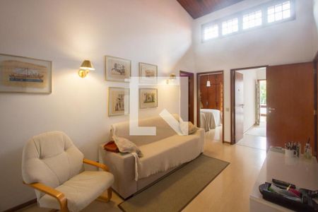 Casa à venda com 410m², 4 quartos e 6 vagasSala de TV