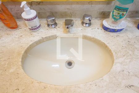 Casa à venda com 410m², 4 quartos e 6 vagasPia