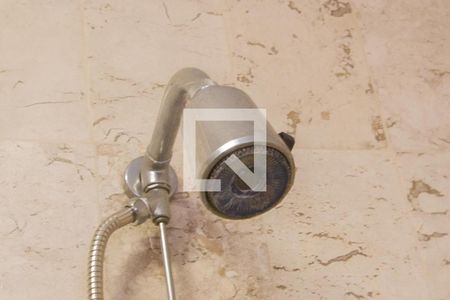 Casa à venda com 410m², 4 quartos e 6 vagasChuveiro