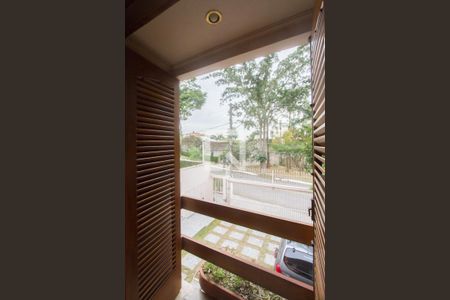 Casa à venda com 410m², 4 quartos e 6 vagasVaranda Suíte 1