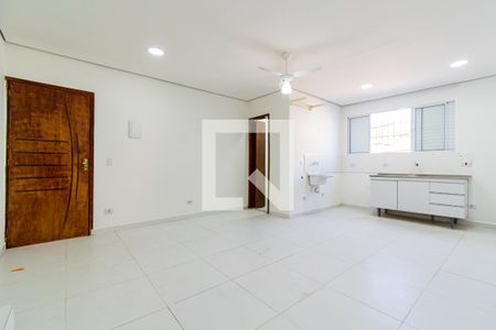 Sala/Quarto de casa para alugar com 1 quarto, 28m² em Vila Campestre, São Paulo