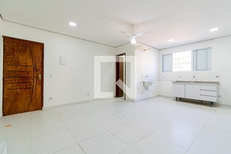 Casa para alugar com 28m², 1 quarto e sem vagaSala/Quarto