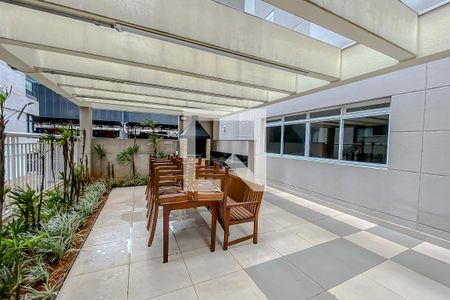 Apartamento à venda com 31m², 1 quarto e 1 vaga Apartamento à venda com 31m², 1 quarto e 1 vagaÁrea comum - Churrasqueira