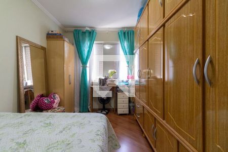 Quarto 1 de apartamento para alugar com 2 quartos, 56m² em Vila Regina, São Paulo