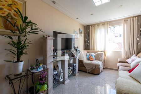 Sala de apartamento para alugar com 2 quartos, 56m² em Vila Regina, São Paulo
