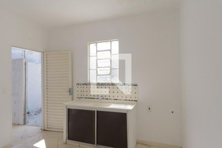 Casa para alugar com 150m², 2 quartos e 1 vaga Casa para alugar com 150m², 2 quartos e 1 vagaCozinha