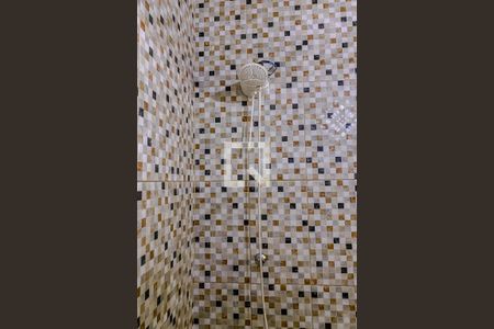 Apartamento à venda com 90m², 2 quartos e sem vagaDetalhe Banheiro