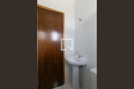 Banheiro da Suíte de apartamento para alugar com 2 quartos, 42m² em Vila Campanela, São Paulo