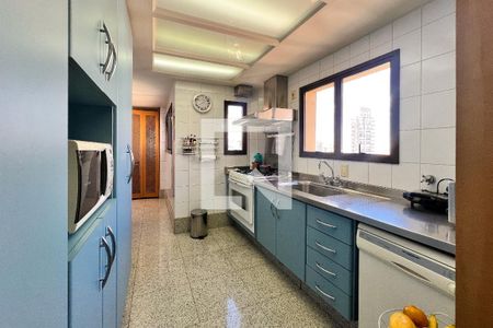 Apartamento para alugar com 421m², 2 quartos e 4 vagas Apartamento para alugar com 421m², 2 quartos e 4 vagasCozinha