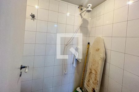 Apartamento para alugar com 421m², 2 quartos e 4 vagas Apartamento para alugar com 421m², 2 quartos e 4 vagasBanheiro de Serviço