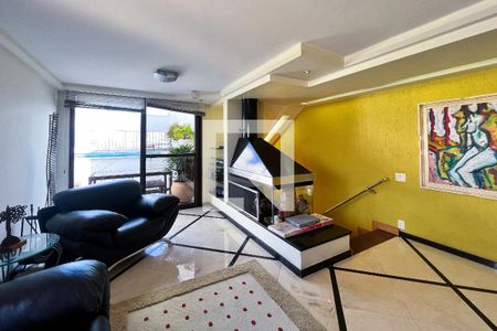 Apartamento para alugar com 421m², 2 quartos e 4 vagas Apartamento para alugar com 421m², 2 quartos e 4 vagasCobertura - Sala