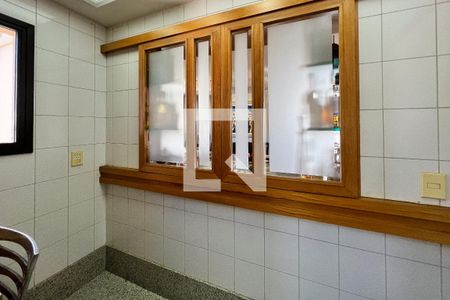 Apartamento para alugar com 421m², 2 quartos e 4 vagas Apartamento para alugar com 421m², 2 quartos e 4 vagasCozinha