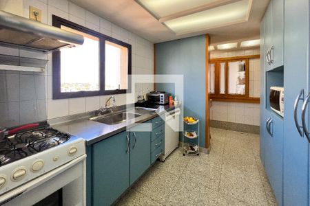 Apartamento para alugar com 421m², 2 quartos e 4 vagas Apartamento para alugar com 421m², 2 quartos e 4 vagasCozinha