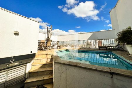 Apartamento para alugar com 421m², 2 quartos e 4 vagas Apartamento para alugar com 421m², 2 quartos e 4 vagasCobertura - Piscina