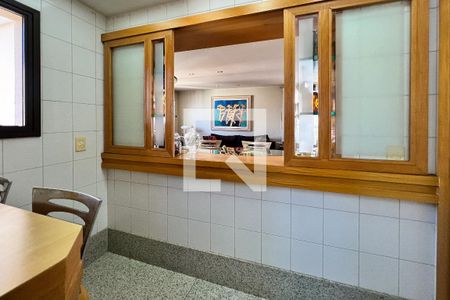Apartamento para alugar com 421m², 2 quartos e 4 vagas Apartamento para alugar com 421m², 2 quartos e 4 vagasCozinha