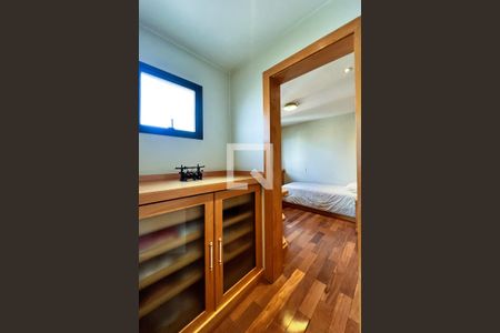 Apartamento para alugar com 421m², 2 quartos e 4 vagas Apartamento para alugar com 421m², 2 quartos e 4 vagasSuíte