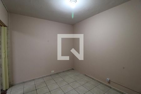 Quarto de casa para alugar com 1 quarto, 40m² em Vila Campo Grande, São Paulo