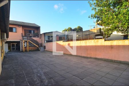 Casa para alugar com 400m², 3 quartos e 7 vagasPátio