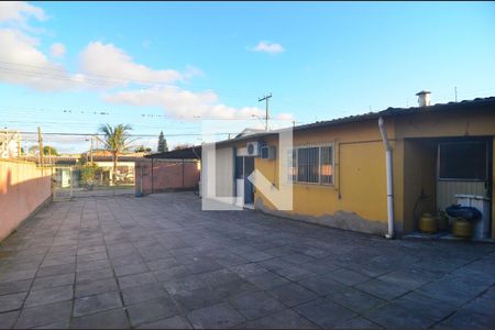 Casa para alugar com 400m², 3 quartos e 7 vagasPátio
