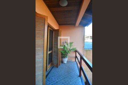 Sacada de casa para alugar com 3 quartos, 400m² em Rio Branco, Canoas