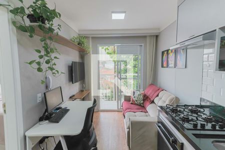 Sala / Cozinha / Lavanderia de apartamento para alugar com 1 quarto, 31m² em Ferreira, São Paulo