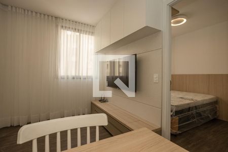 Sala de apartamento para alugar com 1 quarto, 22m² em Centro, Curitiba