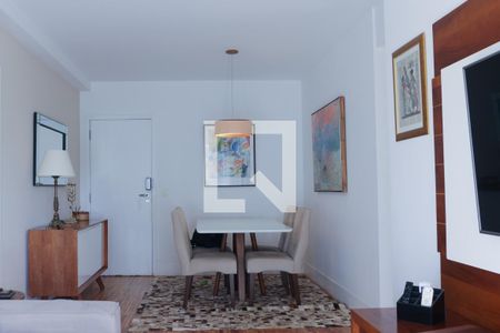 Sala de apartamento à venda com 1 quarto, 78m² em Barra da Tijuca, Rio de Janeiro