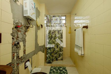 Apartamento à venda com 64m², 2 quartos e 2 vagasBanheiro