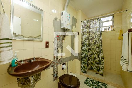 Apartamento à venda com 64m², 2 quartos e 2 vagasBanheiro