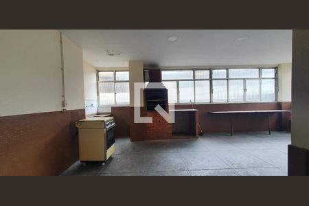 Apartamento à venda com 64m², 2 quartos e 2 vagasChurrasqueira