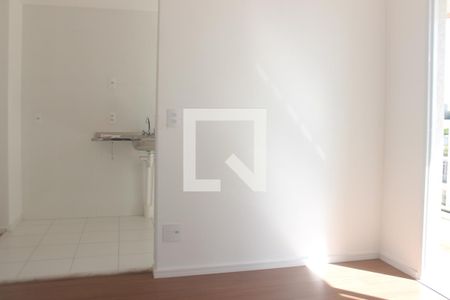 Sala de apartamento à venda com 2 quartos, 50m² em Cidade dos Bandeirantes, São Paulo
