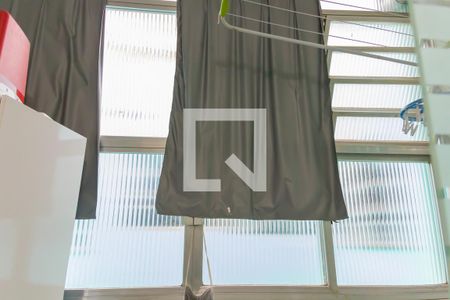 Apartamento à venda com 60m², 2 quartos e 1 vagaÁrea de Serviço