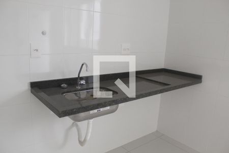 Cozinha de apartamento para alugar com 2 quartos, 40m² em Vila Isolina Mazzei, São Paulo