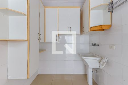 Casa à venda com 180m², 3 quartos e 2 vagasÁrea de Serviço