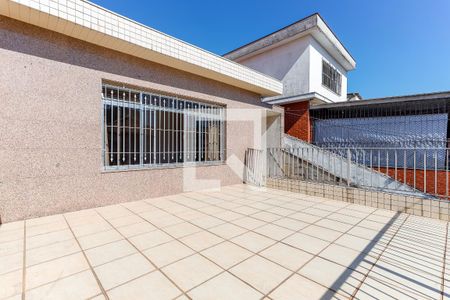 Casa à venda com 180m², 3 quartos e 2 vagasVaranda