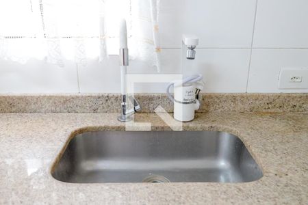 Casa à venda com 180m², 3 quartos e 2 vagasCozinha