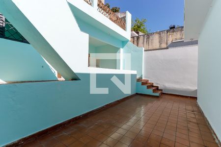 Casa à venda com 180m², 3 quartos e 2 vagasQuintal