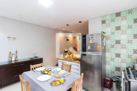 Casa à venda com 315m², 4 quartos e 1 vagaCasa 1 - Cozinha