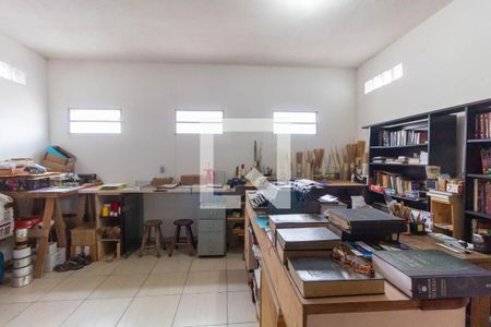 Casa à venda com 315m², 4 quartos e 1 vagaCasa 2 - Quarto de serviço