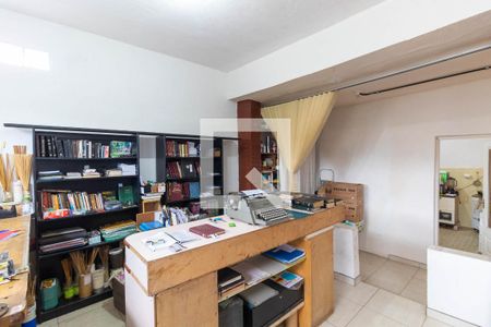 Casa à venda com 315m², 4 quartos e 1 vagaCasa 2 - Quarto de serviço