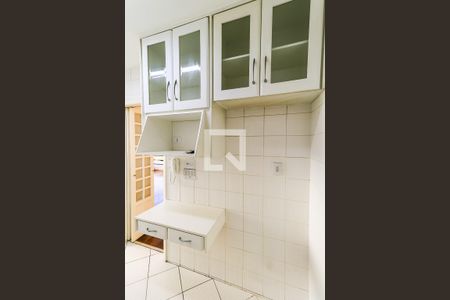 Apartamento para alugar com 98m², 2 quartos e 2 vagasCozinha
