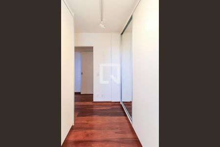 Apartamento para alugar com 98m², 2 quartos e 2 vagasCloset da Suíte