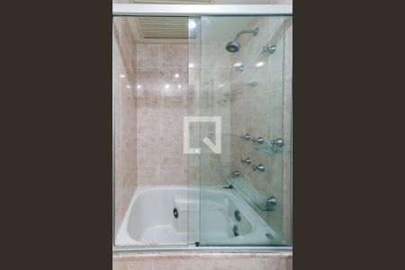 Apartamento para alugar com 98m², 2 quartos e 2 vagasBanheiro Social